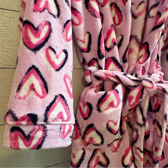 Vera Bradley “Hearts Iced Pink” Plush Hooded Robe | S/M - Picture 8 of 10